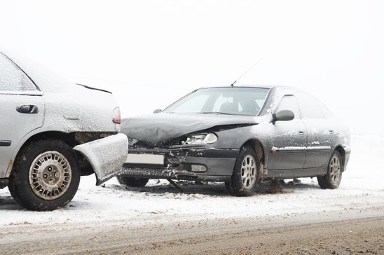 photodune-1306043-car-crash-accident-xs